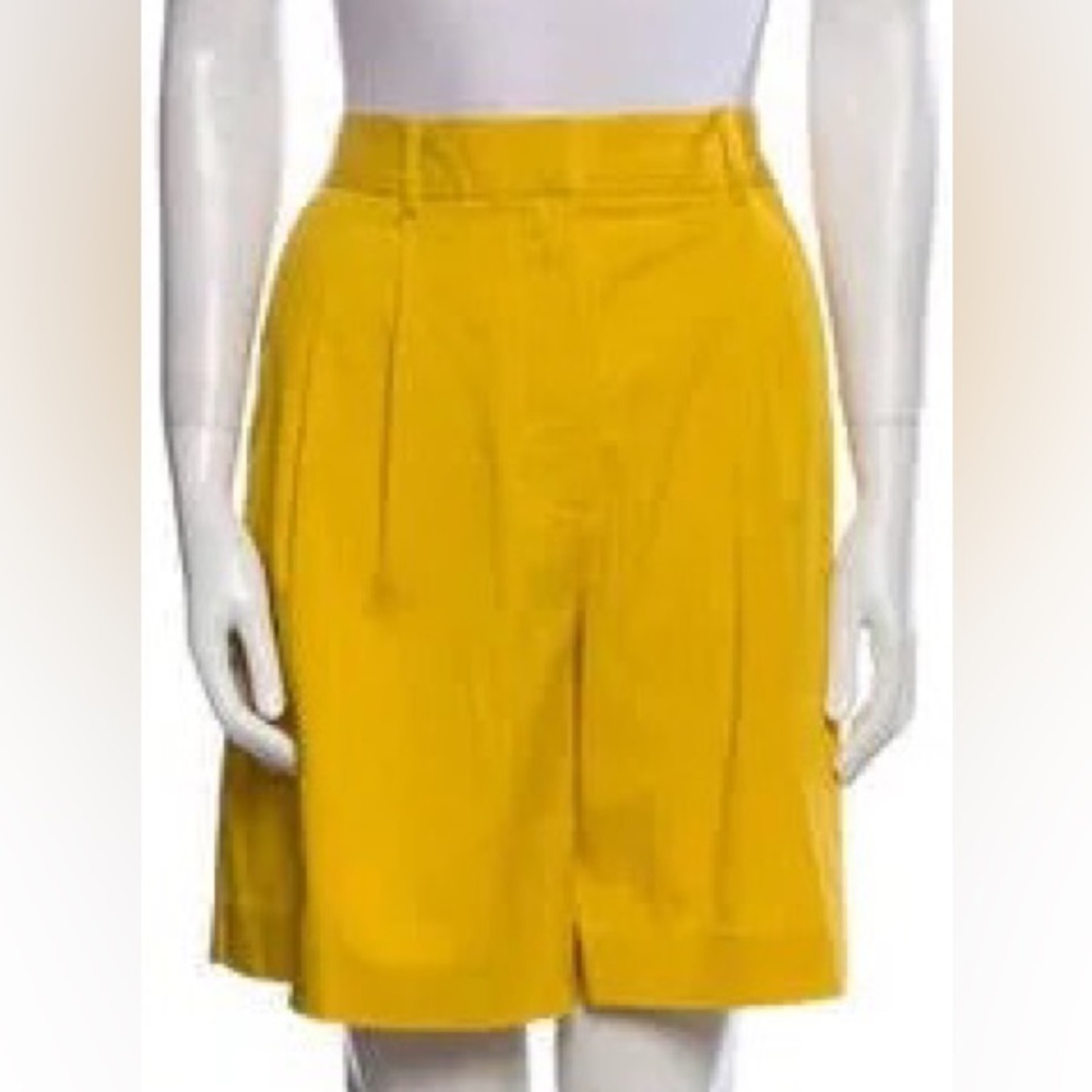 Yellow Women's Shorts by Derek Lam US 8 🎥